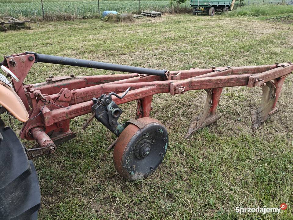 Pług Unia Grudziądz U0362 4 skibowy Żurawica