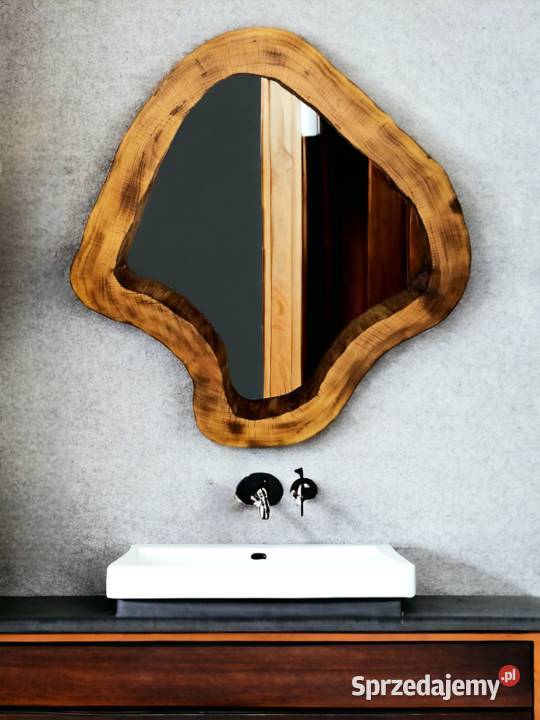 nowoczesne lystro do łazienki w drewnianej ramie