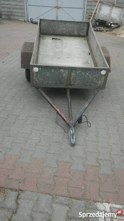 Przyczepka samochodowa 1