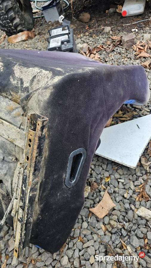 Dwa fotele kubełkowe sportowe off road do zmoty Nowa Ruda