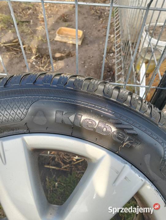 Koła 5x112 jeździły na passat B7 z oponami Iłża