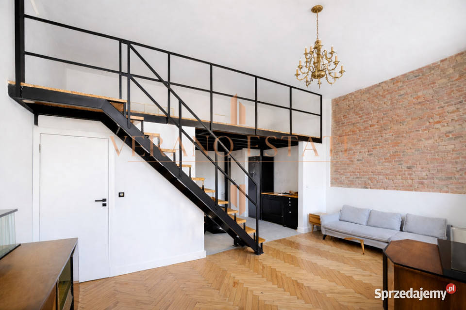 Wysoki 46 m loft w zabytkowej kamienicy Łódź