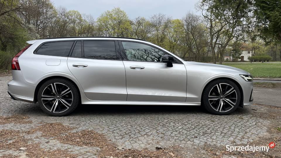 Volvo V60 B3 RDesign 16200km mazowieckie Warszawa sprzedam