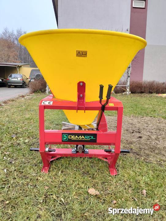 Rozsiewacz Polskiego Producenta nieuszkodzony Rozsiewacze nawozów podlaskie Augustów