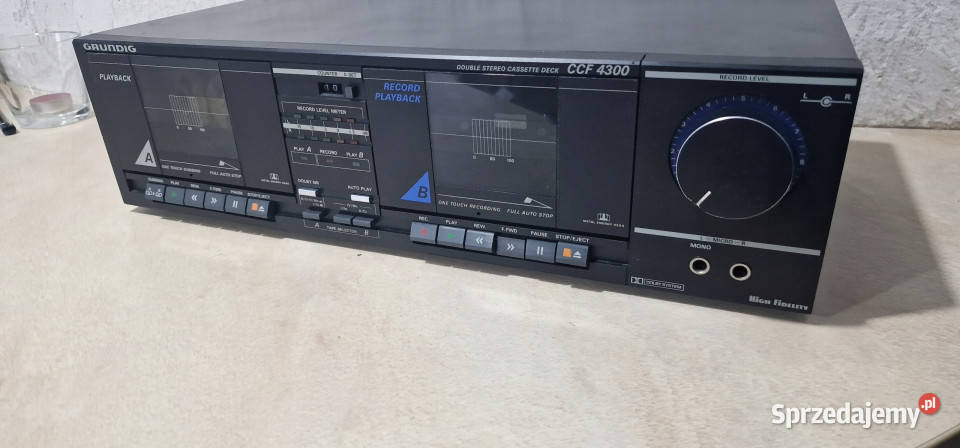 Magnetofon Stereo Cassette Deck Grundig CCF4300 Magnetofony Elektronika