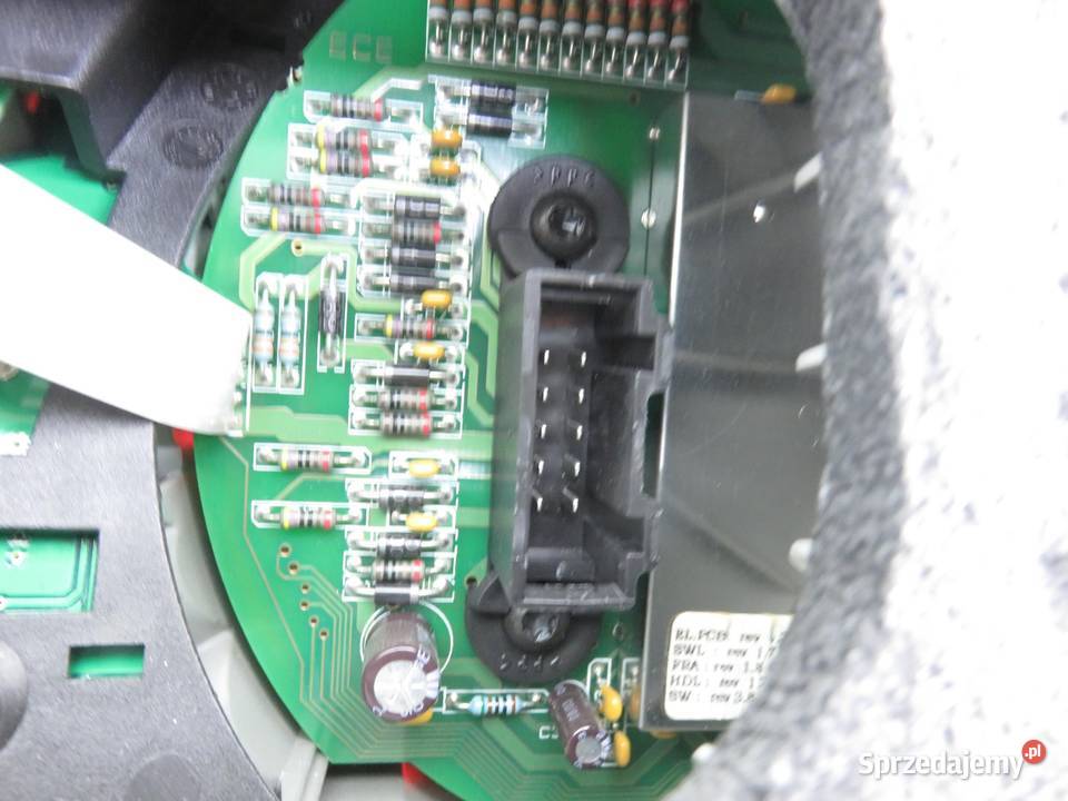 LAMPA PRAWA TYLNA VW PHAETON