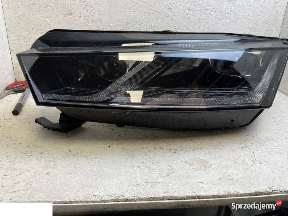 Skoda Octavia IV reflektor full Led lewy przód Kozubszczyzna