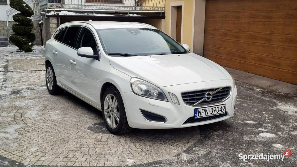 Volvo V60 D5 Skóry Xenon 163 Serwis Bogate klimatyzacja mazowieckie Płońsk sprzedam