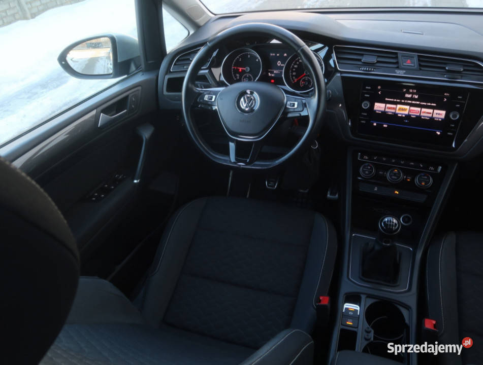 VW Touran 20 TDI 1968cm3 Łódź