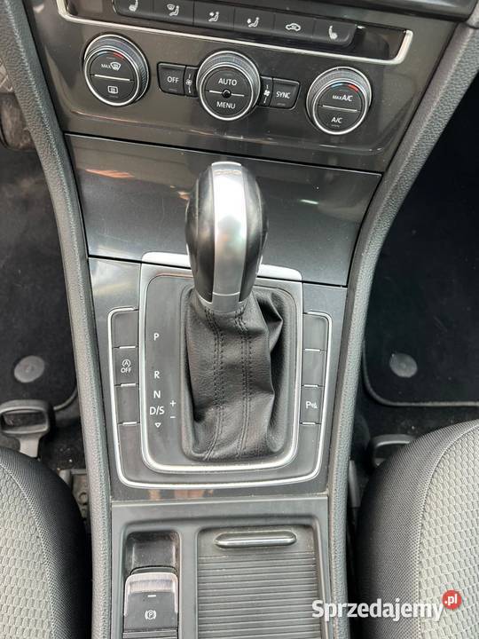 Golf kombi VIIDSG 16TDI klimanaviniski Tymowa