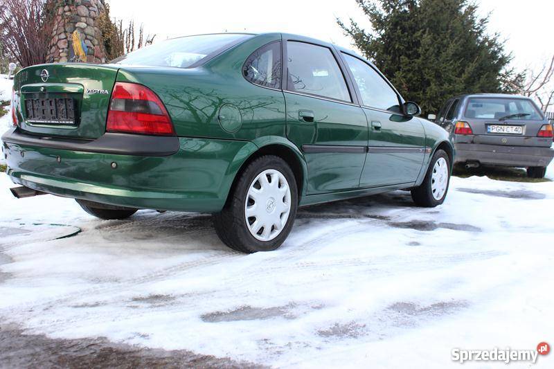 OPEL VECTRA B 25 V6 170 Wągrowiec
