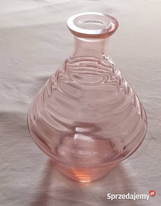Różowa karafka art deco huta Dąbrowa katalogowy