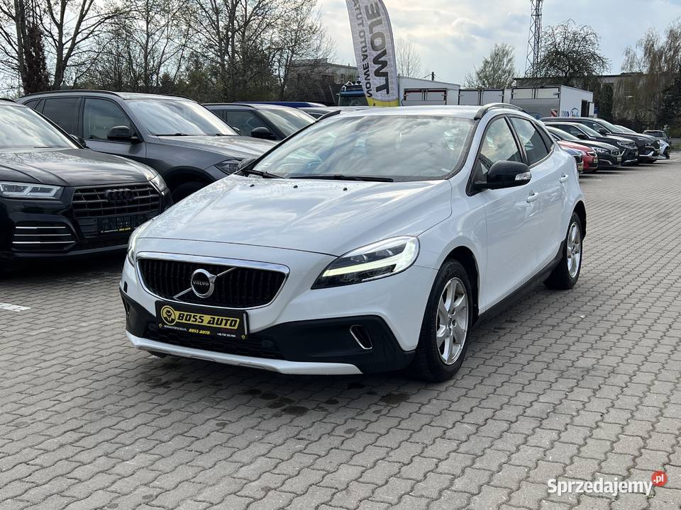 Volvo V40 2017 ESP sprzedam