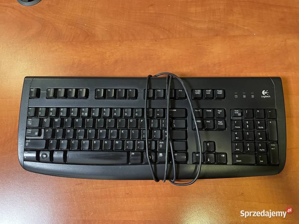 Zestaw komputer monitor klawiatura Klasy Core i3 Tychy