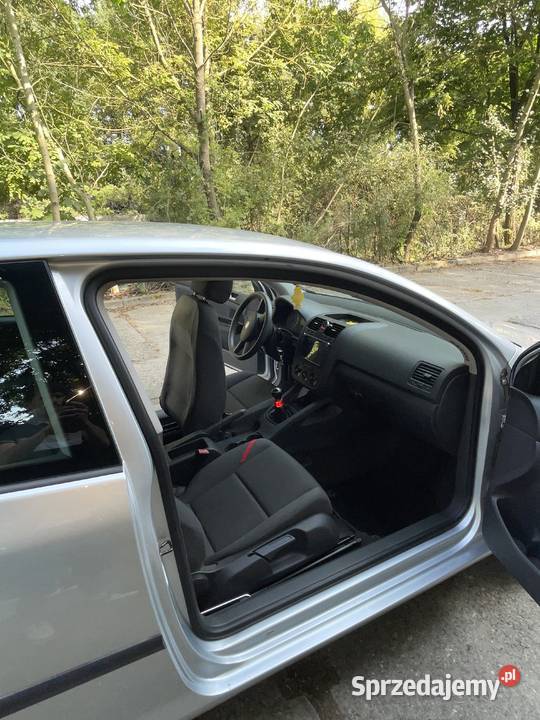 Sprzedam Volkswagen Golf V Golf Poznań