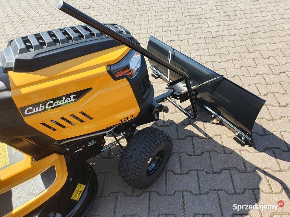 MiniTraktorek kosiarka pług śnieżny Cub Cadet Kobiele Wielkie