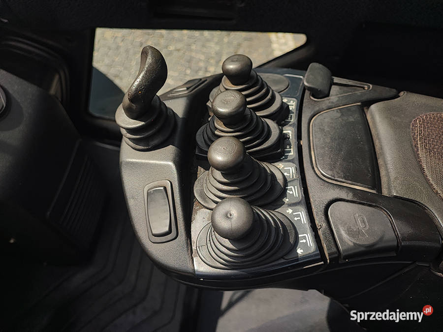 Wózek widłowy Linde H45D02 45 t triplex 586 m diesel Kęty