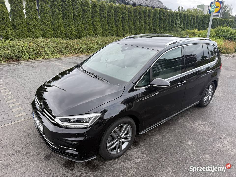 Volkswagen Touran 2024r Rej2025r 1wł benzyna Częstochowa