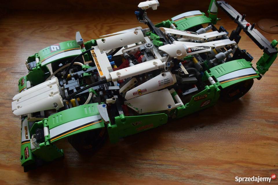 RACE CAR 24 HOURS LEGO TECHNIC 42039 Model 2 w 1 Łódź