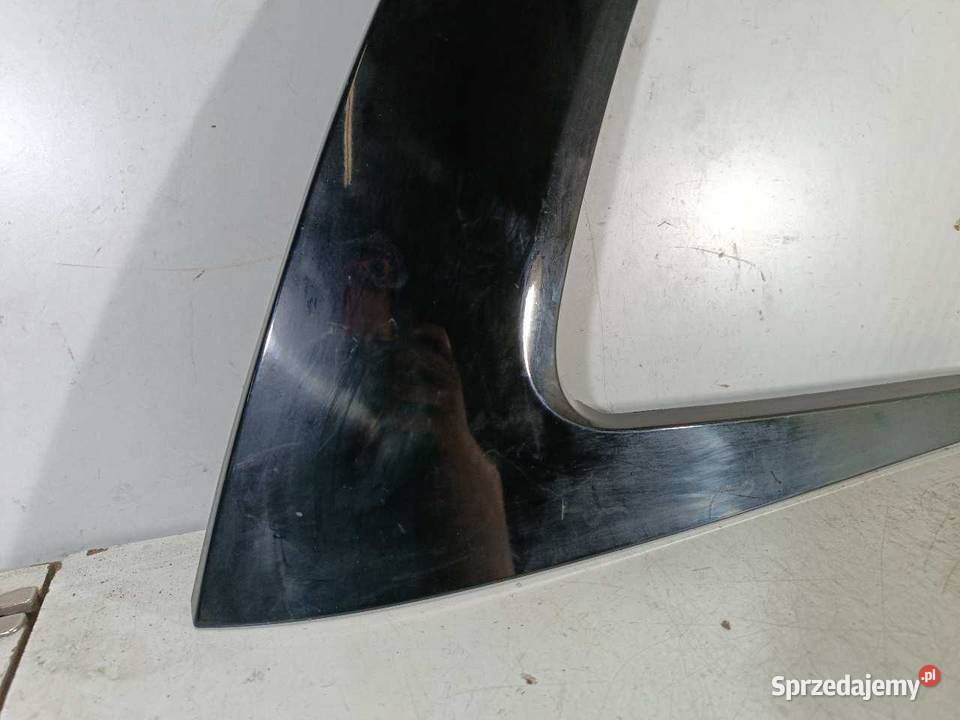 LISTWA SZYBY KAROSERYJNEJ PRAWY TYŁ CITROEN C4 osobowe sprzedam