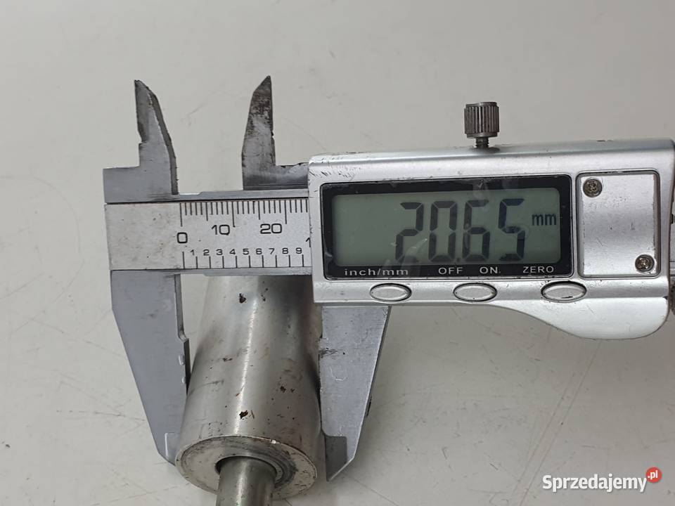 SRUBA OSKA TULEJKA HONDA CB 650F Janowice