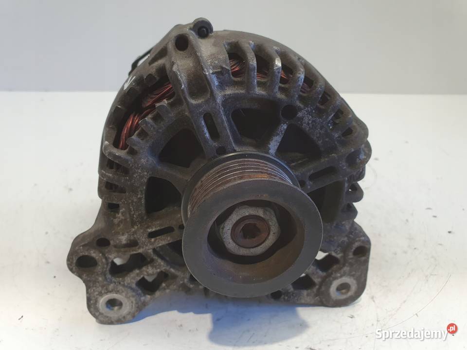 ALTERNATOR VW Golf V 16 FSI valeo 03C903023B Chełm