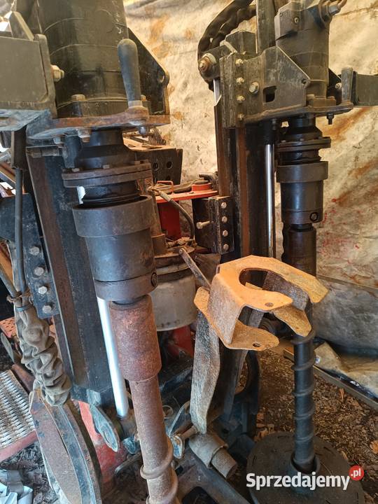 Wiertnica do przewiertów sterowanych DITCH WITCH Motoryzacja Nisko