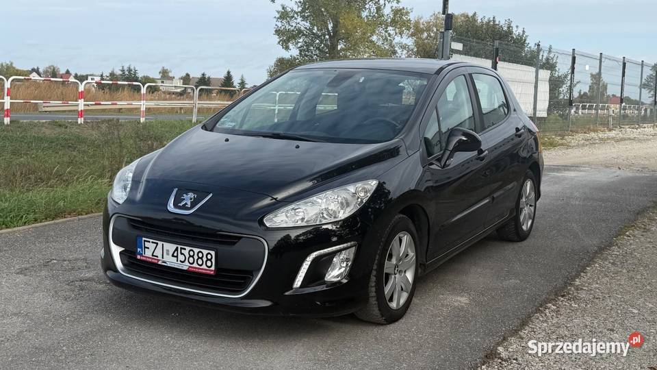 Raty w fabrycznym lakierze Klimatronic okazja bluetooth Samochody osobowe