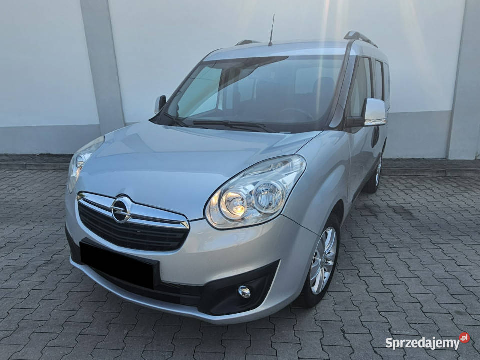 Opel Combo 14 120 ładny D 2011 klimatyzacja Combo