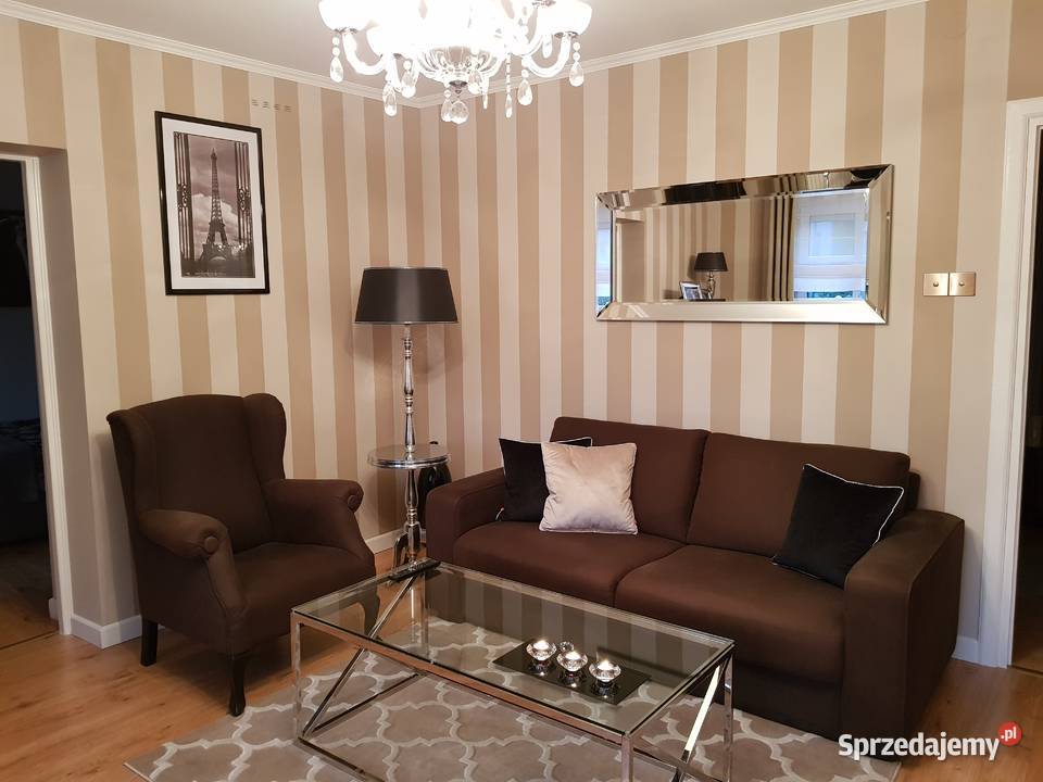 Stolik z lampą lata 60te szkłodrewno odnowiony Oleśnica sprzedam