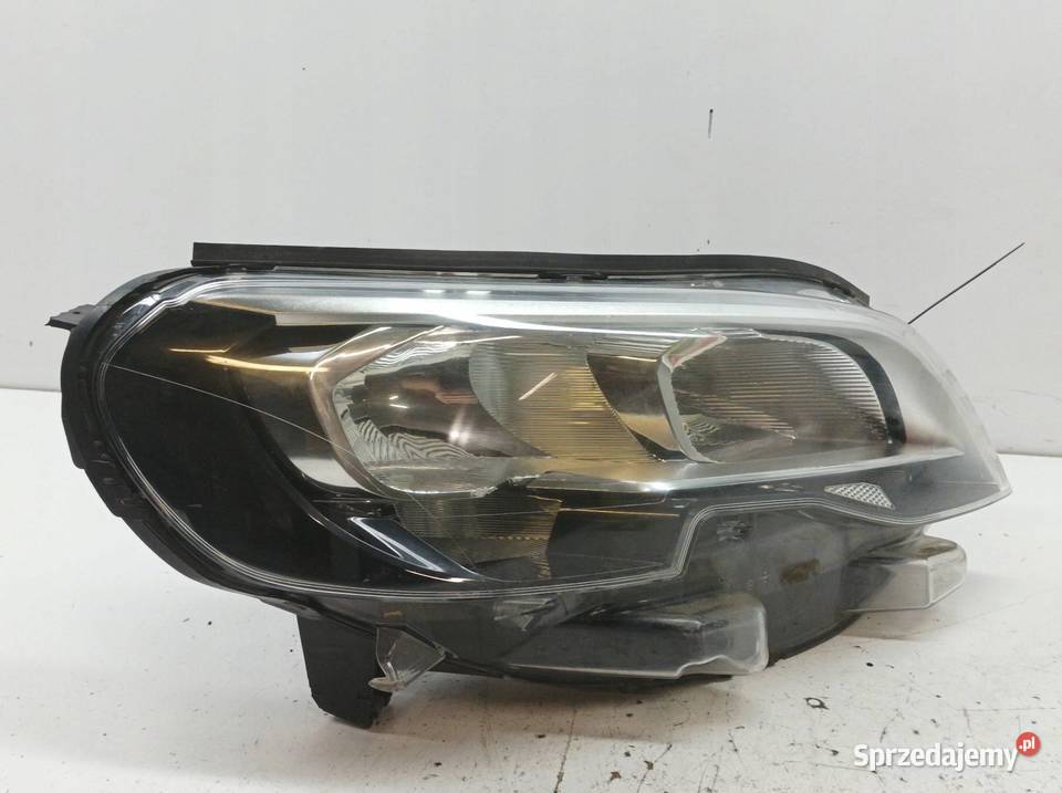 LAMPA PRZÓD PRAWA EUROPA 9808572580 Peugeot