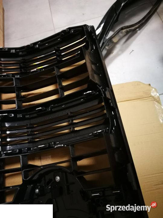 Toyota land cruiser Atrapa grill przód lift osobowe Kozubszczyzna