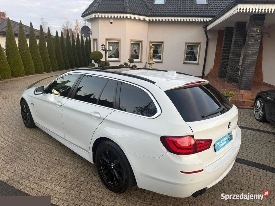 BMW Seria 5 520d Touring Luxury Line 184 2011r Zarejestrowany w Polsce