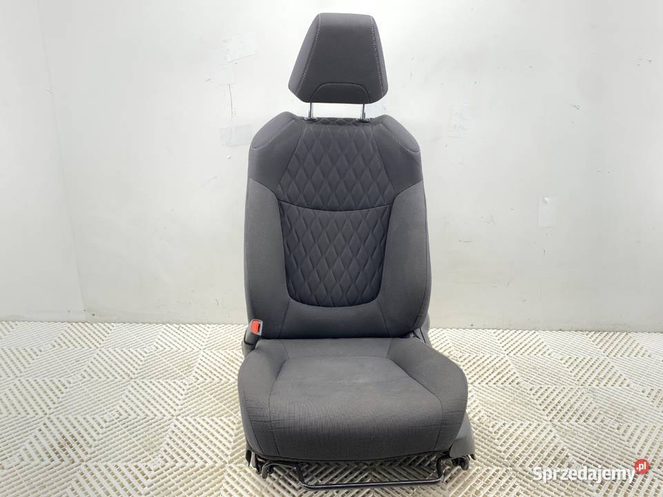 FOTEL LEWY PRZÓD TOYOTA COROLLA E21 osobowe podkarpackie