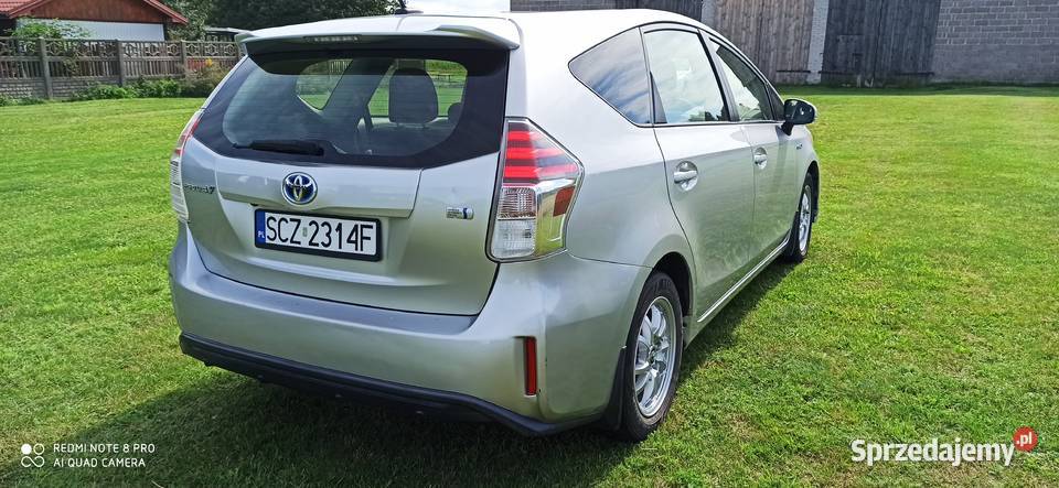 Toyota Prius Plus 2016 Konary