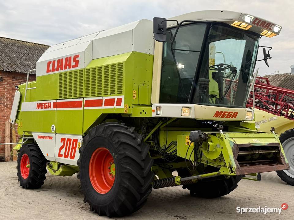 Claas Mega 208 II transport w Borowie