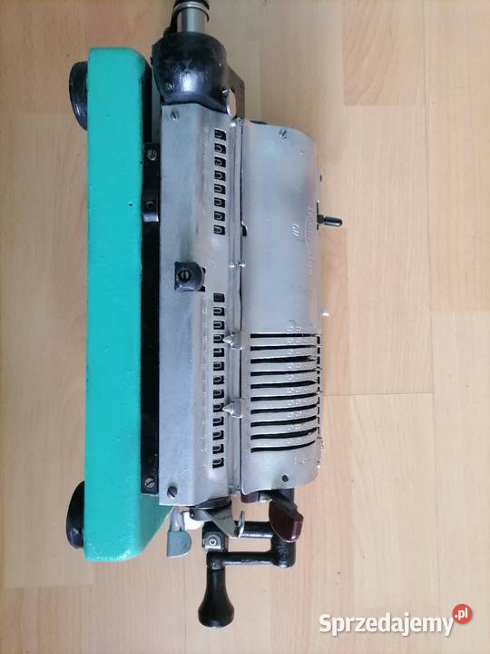 Stara maszyna do liczenia z lat 50 tych Kraków