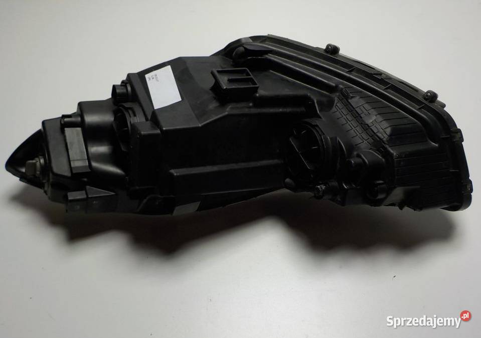 LAMPA PRAWA PRZÓD HYUNDAI Ix20 JC 921021K Oświetlenie Nowy Tomyśl