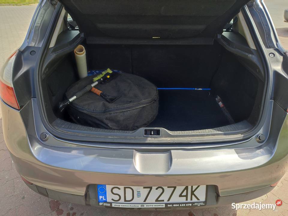Renault Megane III 2009 16 benzynaLPG nieuszkodzony Megane Sosnowiec sprzedam