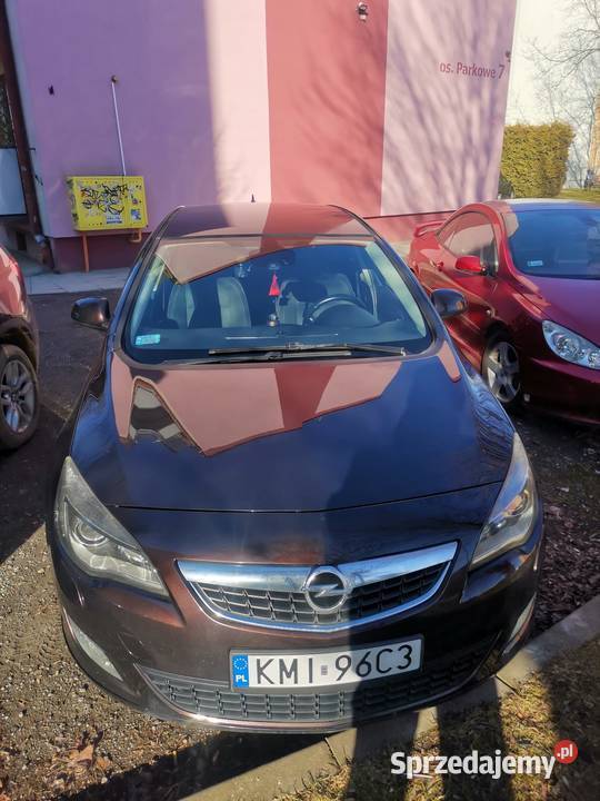Sprzedam Opel Astra J 14 Turbo benzyna gaz 140KM Miechów