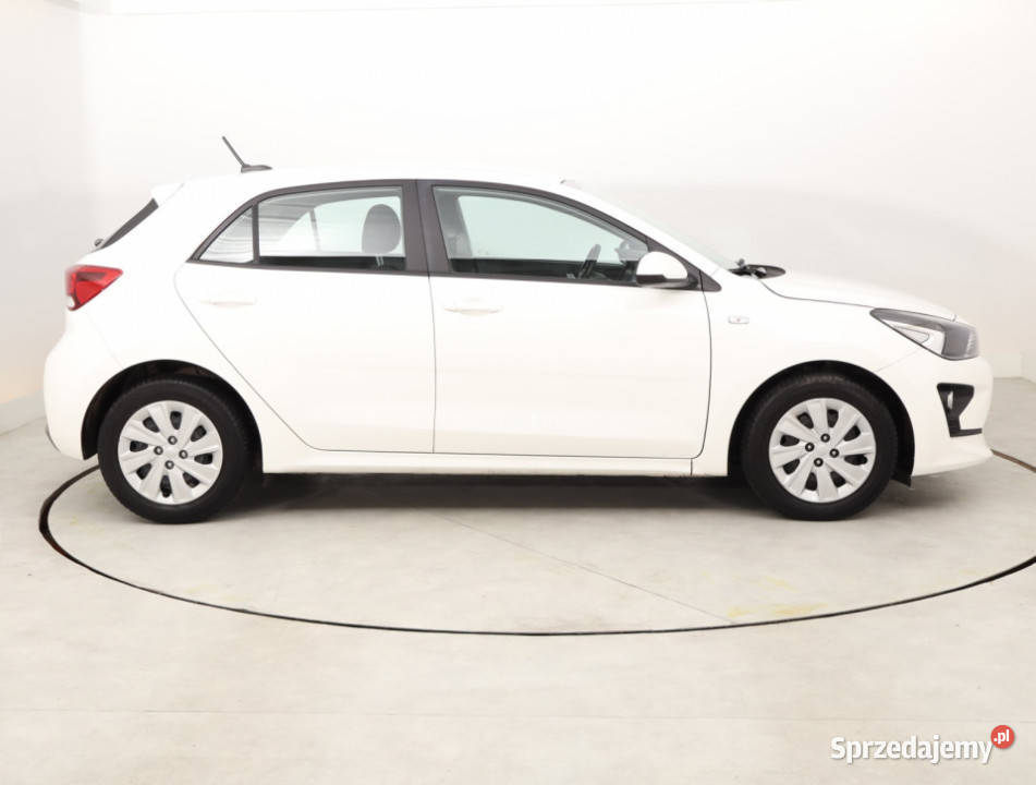 Kia Rio 12 DPI Hatchback