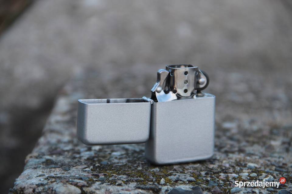 Elegancki Zestaw Prezentowy Zapalniczka