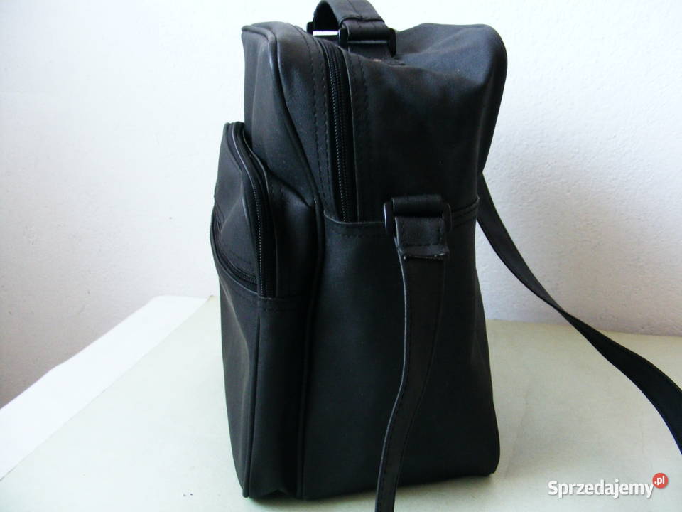 Czarna torba na ramię do szkoły pracy NOWI