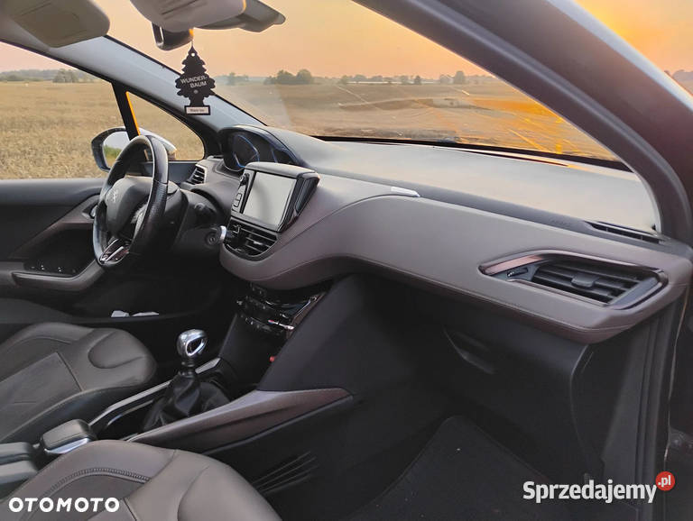 PEUGEOT 2008 LED 2013r 16HDI 115 Jasne wnętrze Parczew