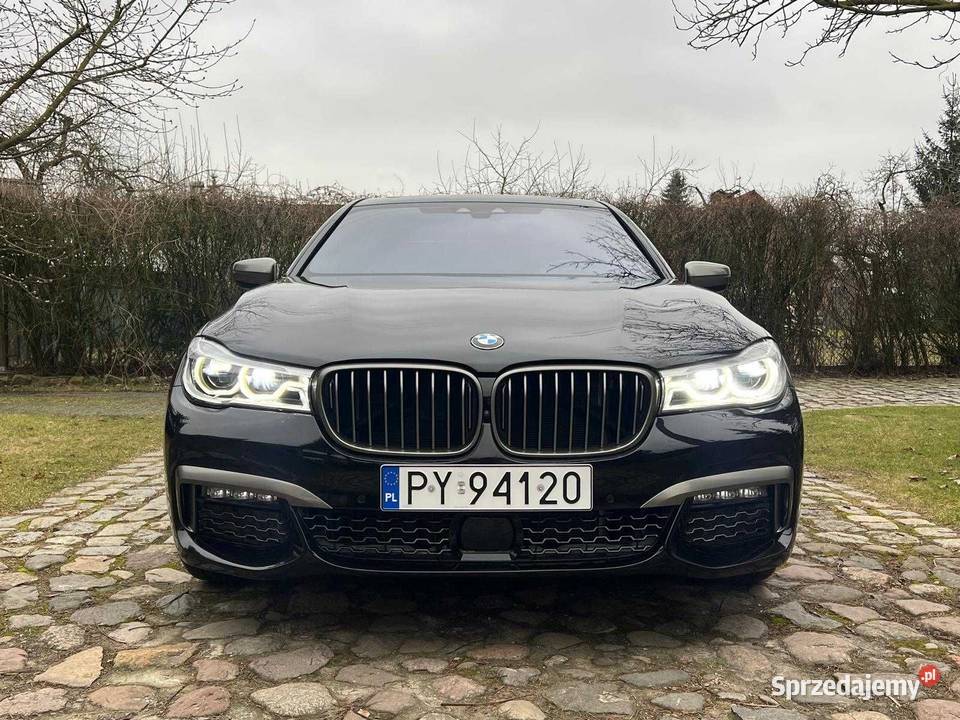 BMW M760Li V12 G12 66 Benzyna 610 4x4 2018r