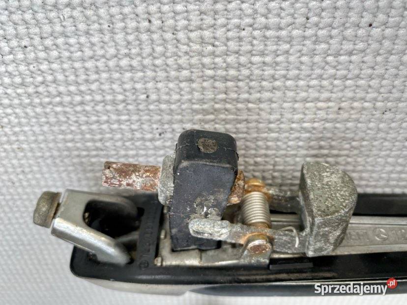 MercedesBenz W123 Klamki zewnętrzne 4 kpl dolnośląskie Łagiewniki