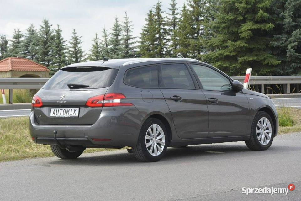 Peugeot 308 12 Turbo doinwestowany hak nawigacja Sędziszów Małopolski
