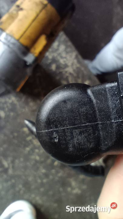 Wtryskiwacz wtrysk Renault 15 DCI 8200380253 Radłów