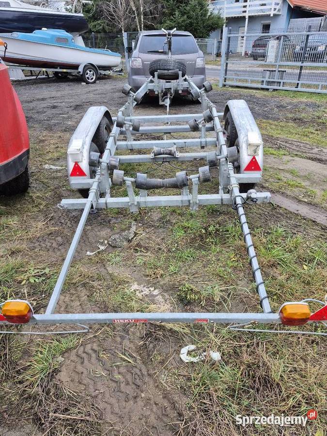 Przyczepa podłodziowa uchylna HECU 1400 Poznań