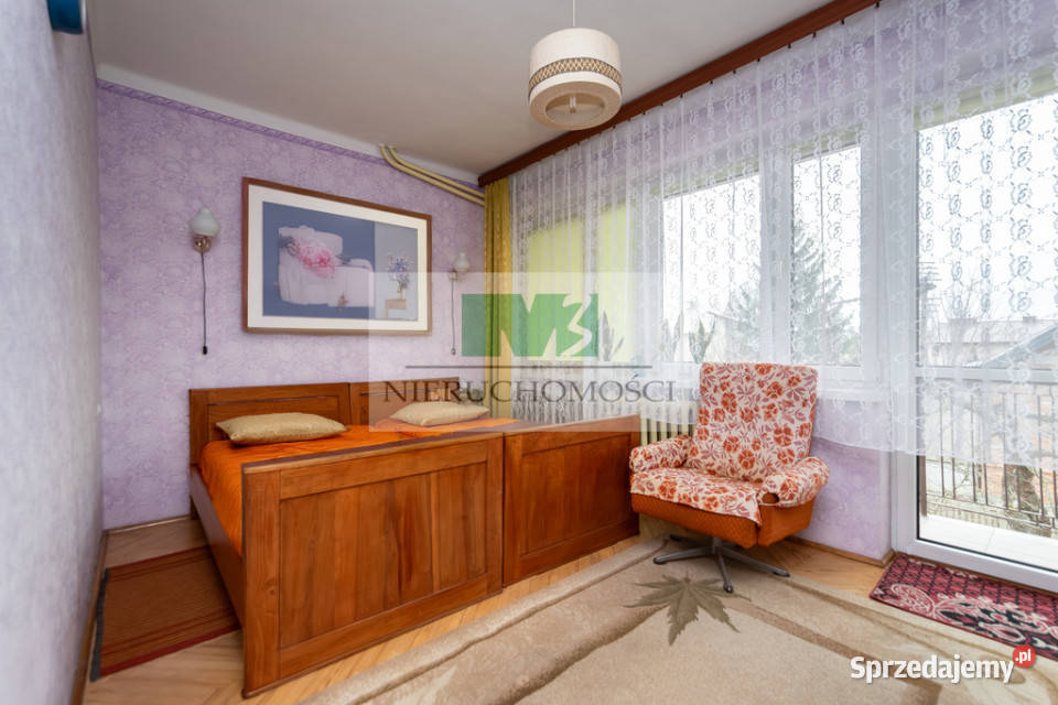 Dom w centrum Niska Działka 869a Liczba pokoi 5 Domy
